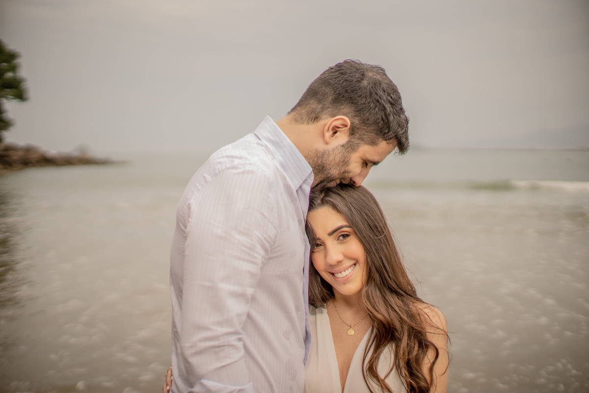 Ensaio pré wedding Rafael e Louise Davi Martins praia