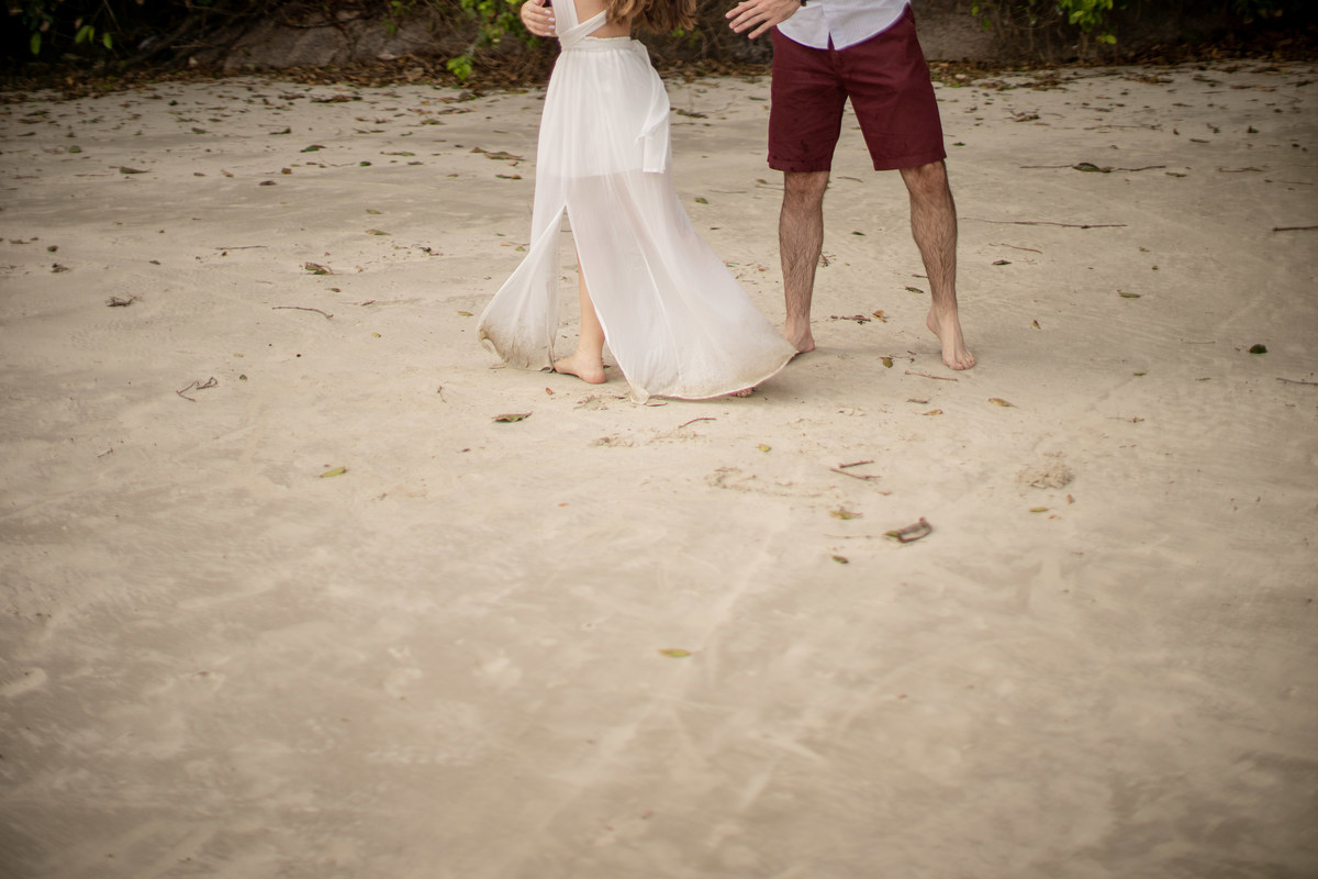Ensaio pré wedding Rafael e Louise Davi Martins praia