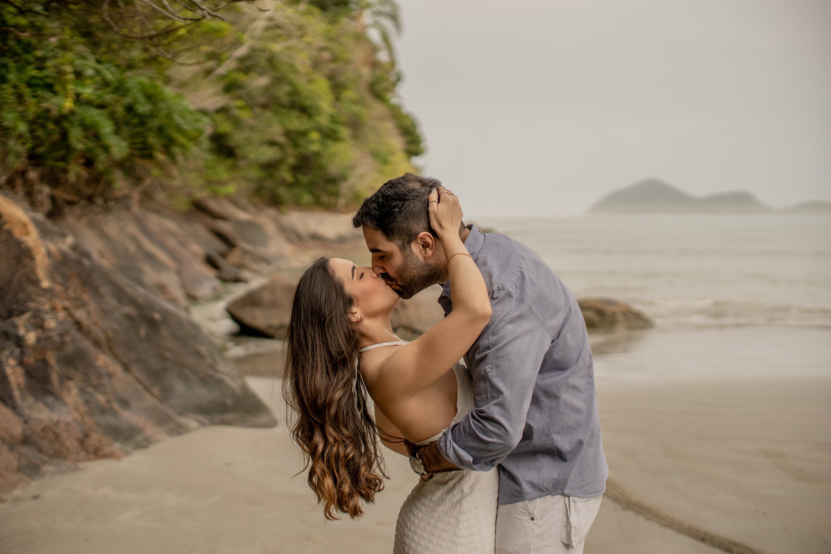 Ensaio pré wedding Rafael e Louise Davi Martins praia