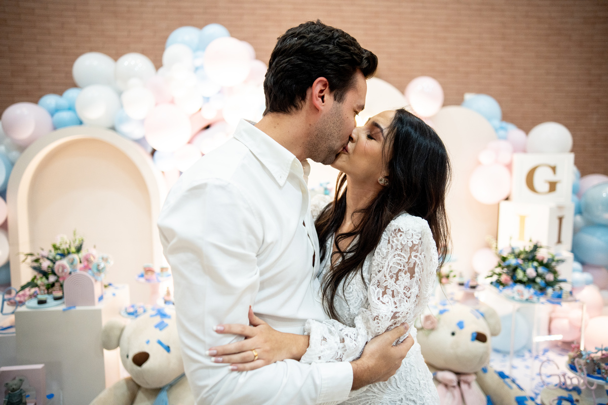 Chá revelação Vanessa e André