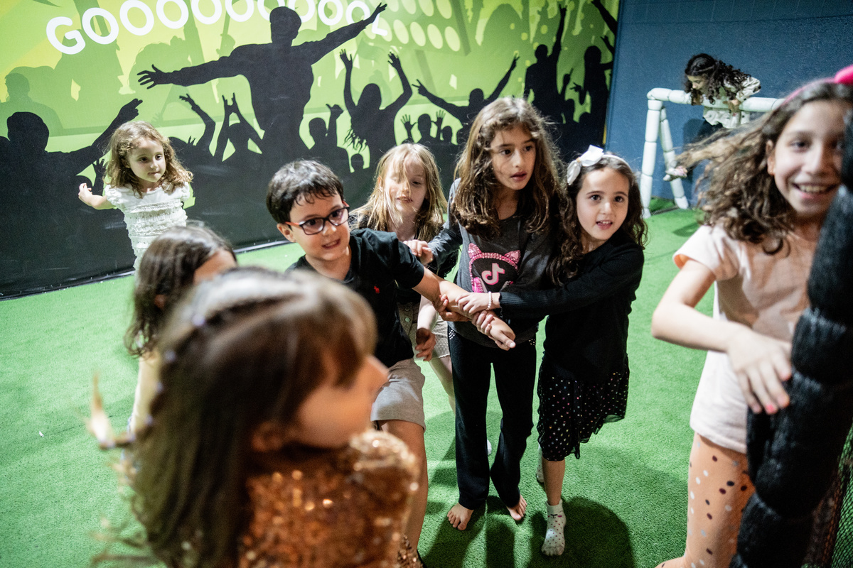 Buffet Planeta Kids - São Paulo - SP Aniversário Julia e Aline