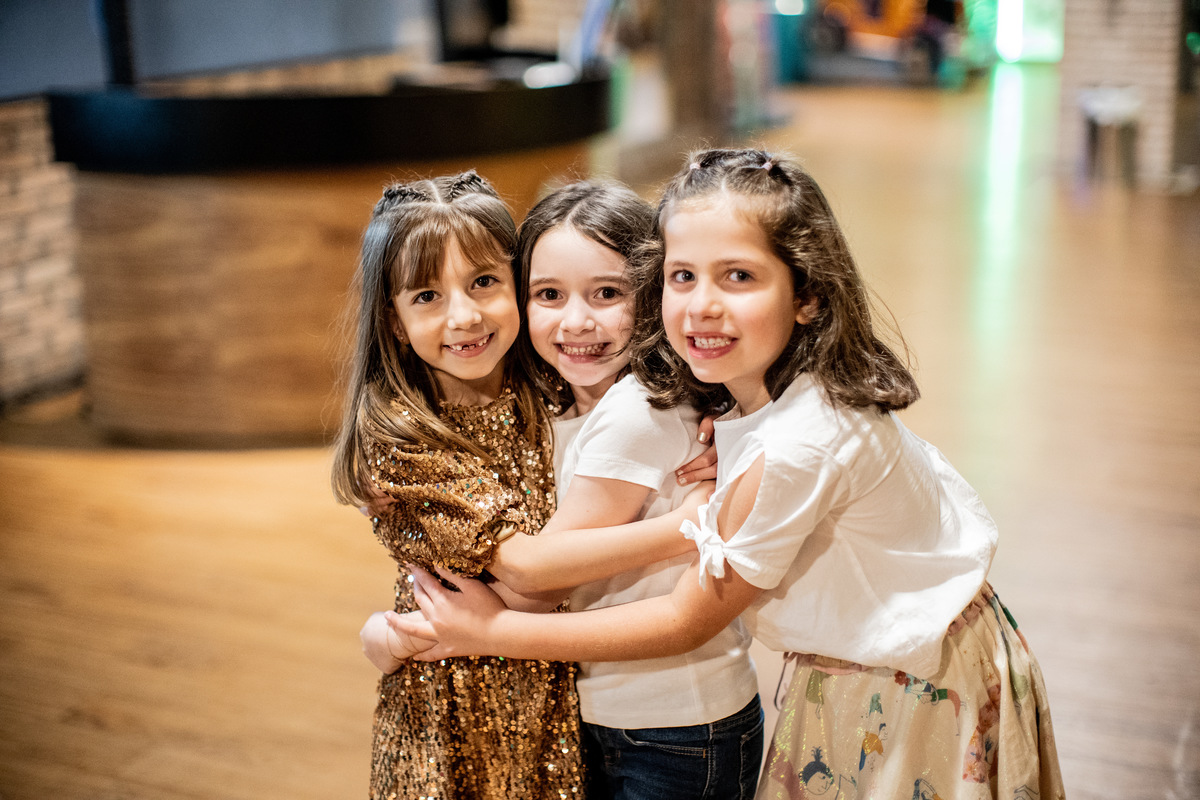 Buffet Planeta Kids - São Paulo - SP Aniversário Julia e Aline