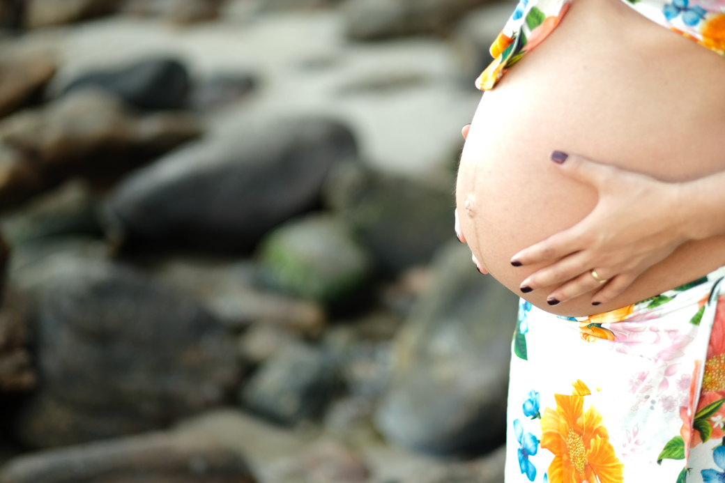 gestacao gestante Heloisa Felipe a Espera de Pietra praia sessao ensaio