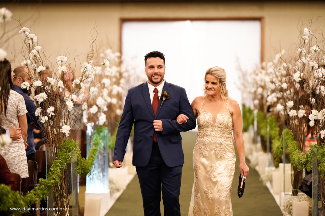 Casamento Fabio Stella igreja presbiteriana jardim das oliveiras sp photo