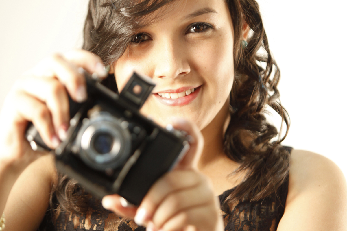 aponta a camera, prenda a respiracao e use o coracao para capturar a imagem. assim foi o ensaio fotografico no estudio do nico. veja mais detalhes no blog.nicofotografo.com.br