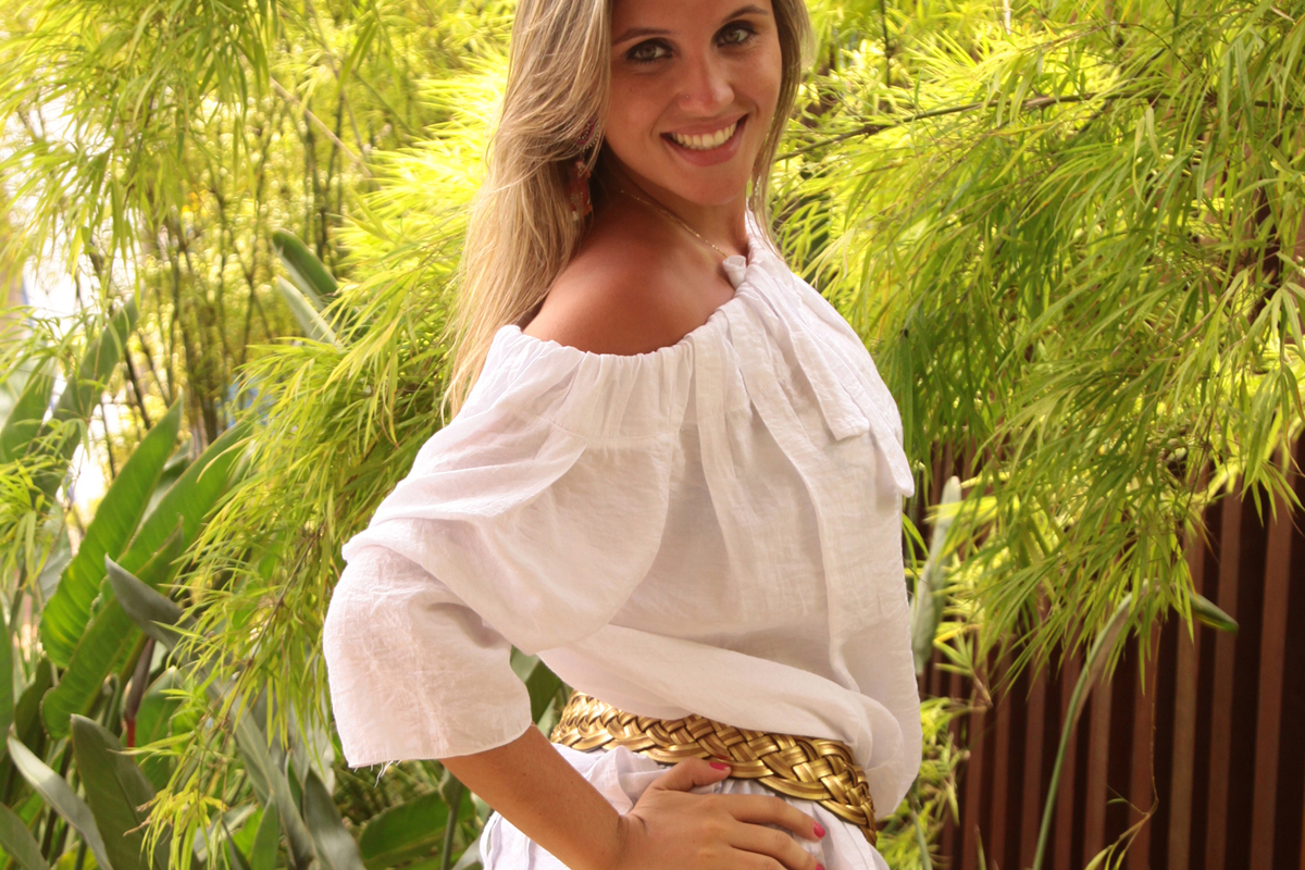 poses e olhares dessa modelo que foi fotografada pelo nico fotografo. teve um ensaio fotografico no estudio e foi maravilhoso ter essa deusa clicada pela sua lente.