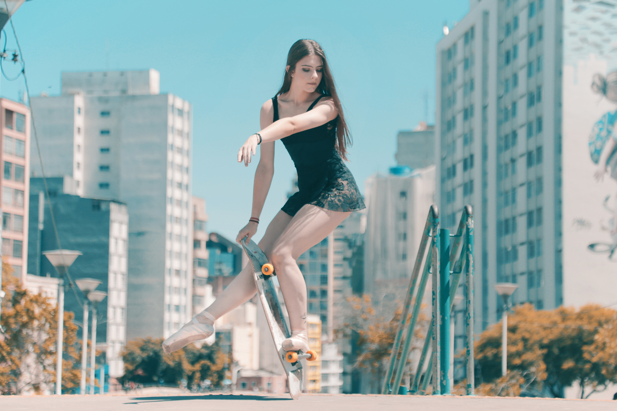 Ensaio com bailarina de Skate 