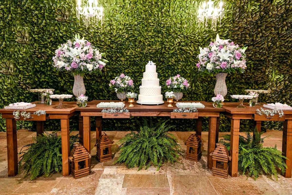 casamento com a coração da mesa do bolo