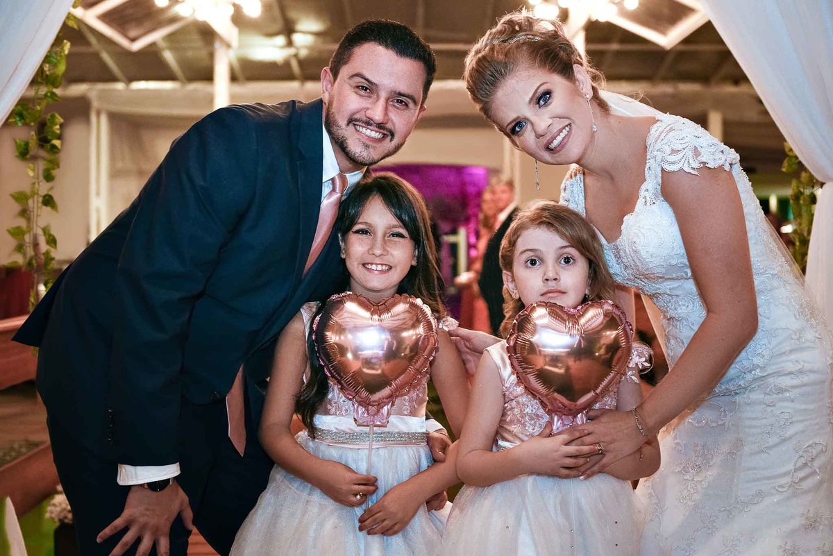 fotos com as filhas do noiva da noiva