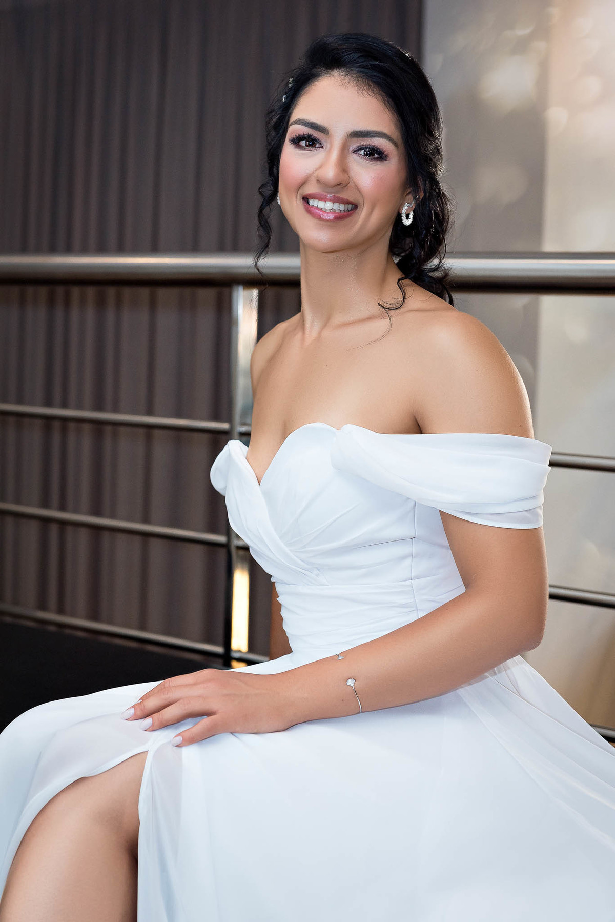 Making of da noiva Débora, toda produzida fazendo mini ensaio para o casamento no Brás, São Paulo