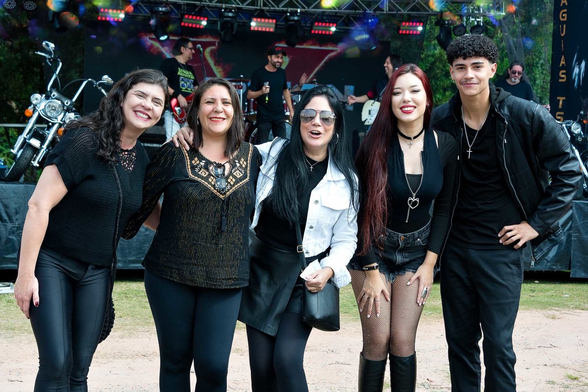 Show Banda Eruption V - Aniversário 22 Anos Águias TS Moto Clube no Parque do Rizzo - Embu