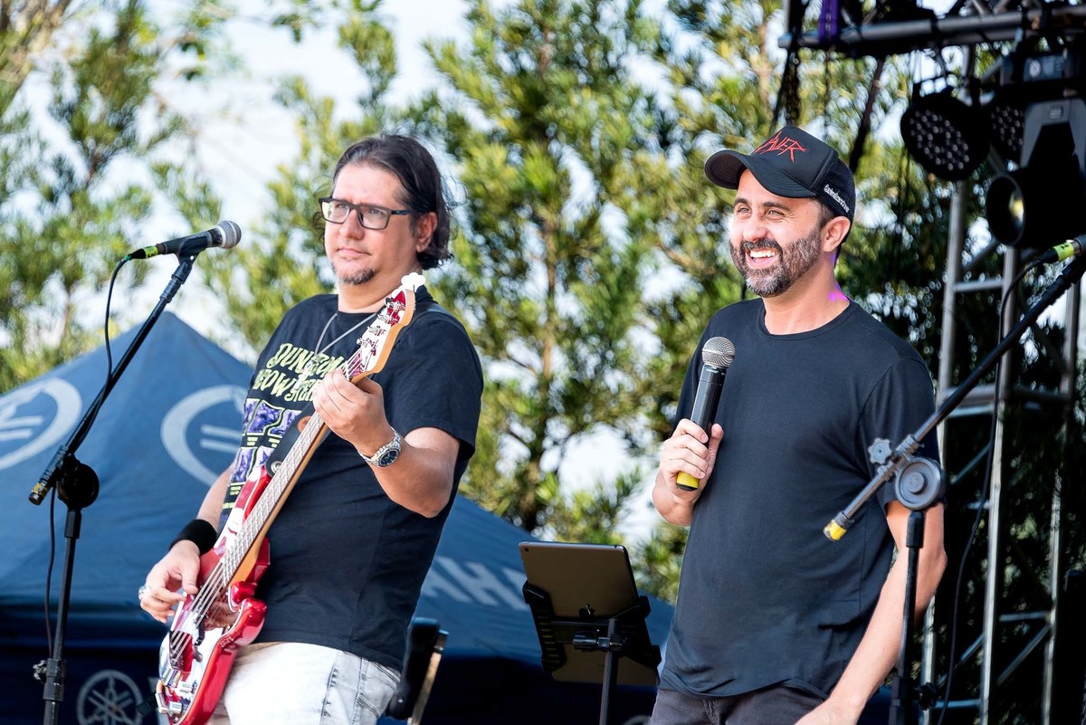 Show Banda Eruption V - Aniversário 22 Anos Águias TS Moto Clube no Parque do Rizzo - Embu