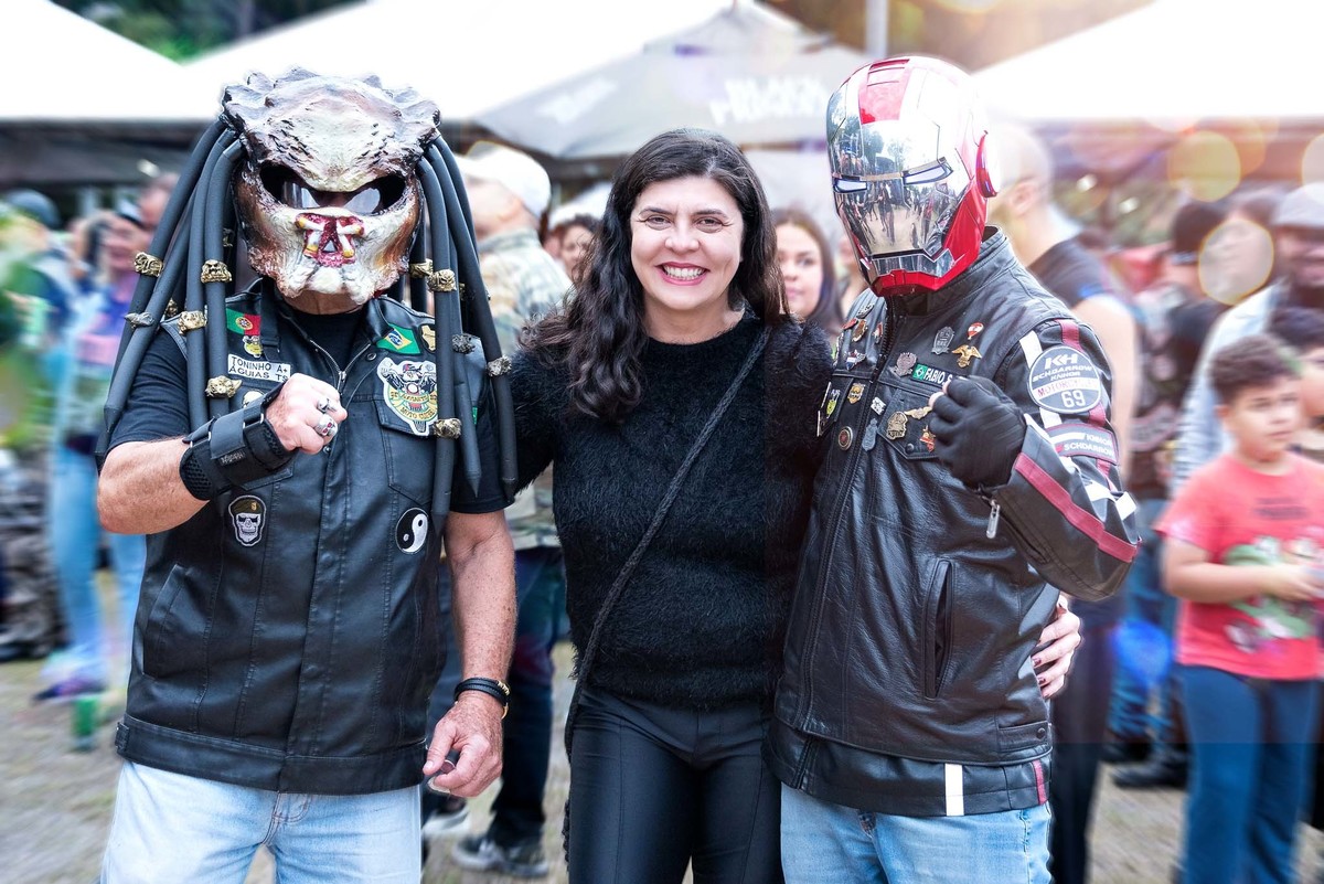 Show Banda Eruption V - Aniversário 22 Anos Águias TS Moto Clube no Parque do Rizzo - Embu