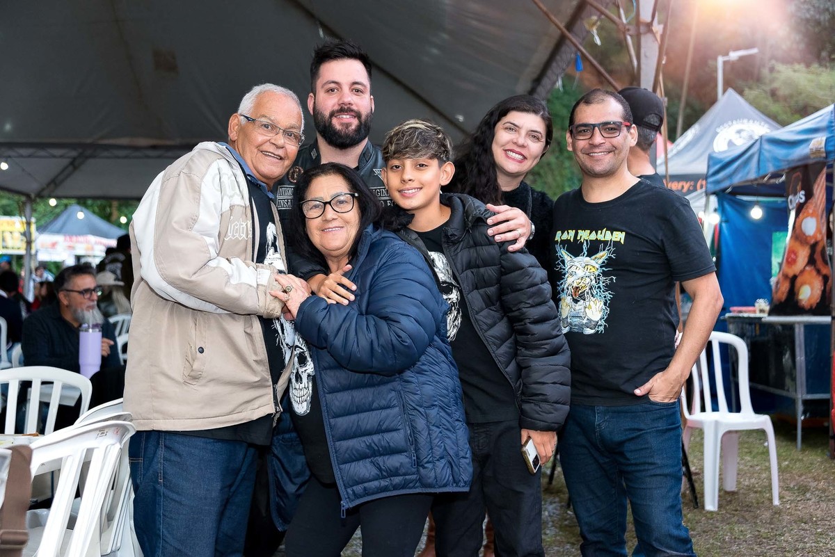 Show Banda Eruption V - Aniversário 22 Anos Águias TS Moto Clube no Parque do Rizzo - Embu