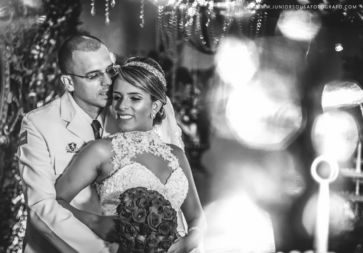 retrato de casal noivo militar