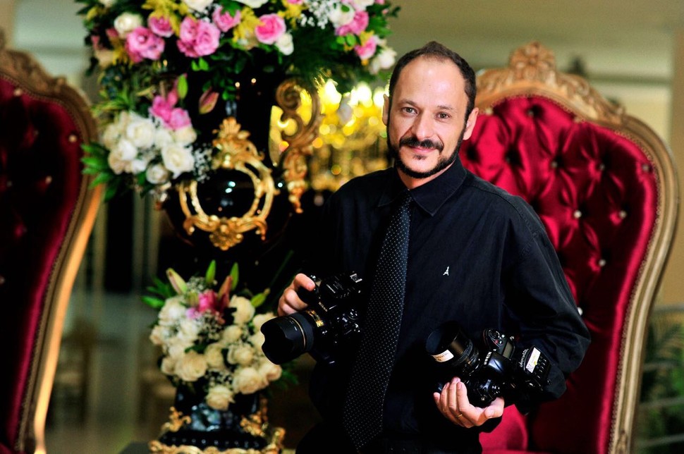 Sobre Luiz Crosara,Corporativo,Fotógrafo Uberlândia, Retratos, Arquitetura, Moda, Intitucional
