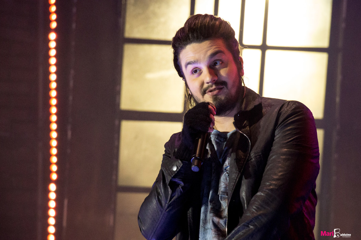 Luan Santana cantor