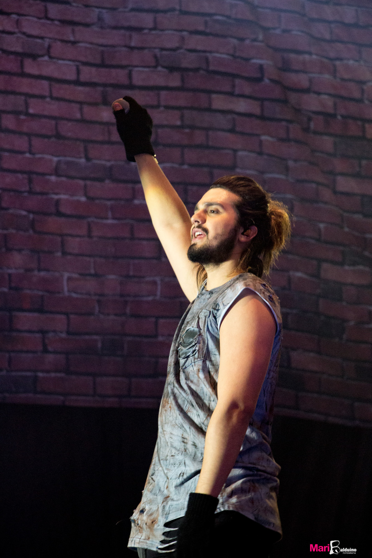 Luan Santana cantor