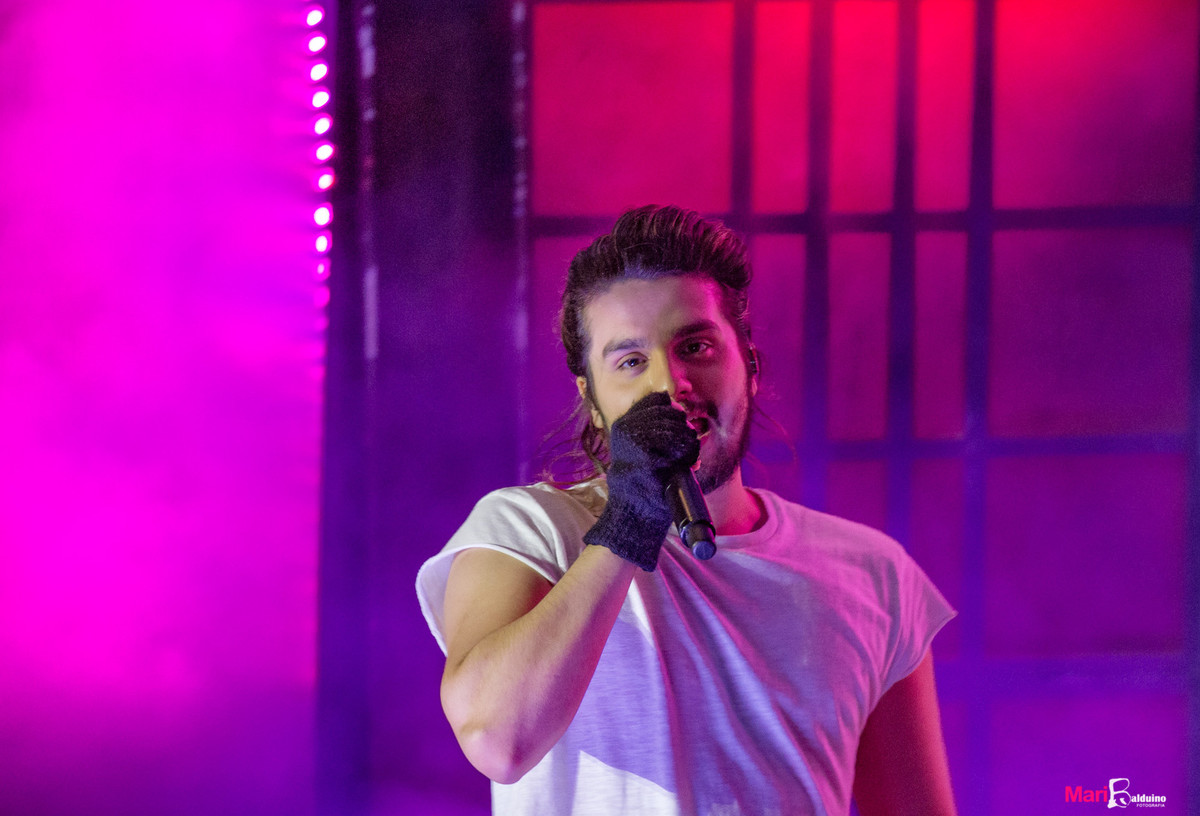 Luan Santana cantor