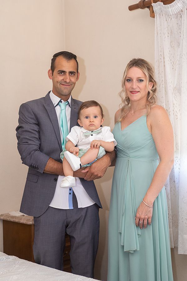 Com os meus Pais no dia do meu Batizado no Satão