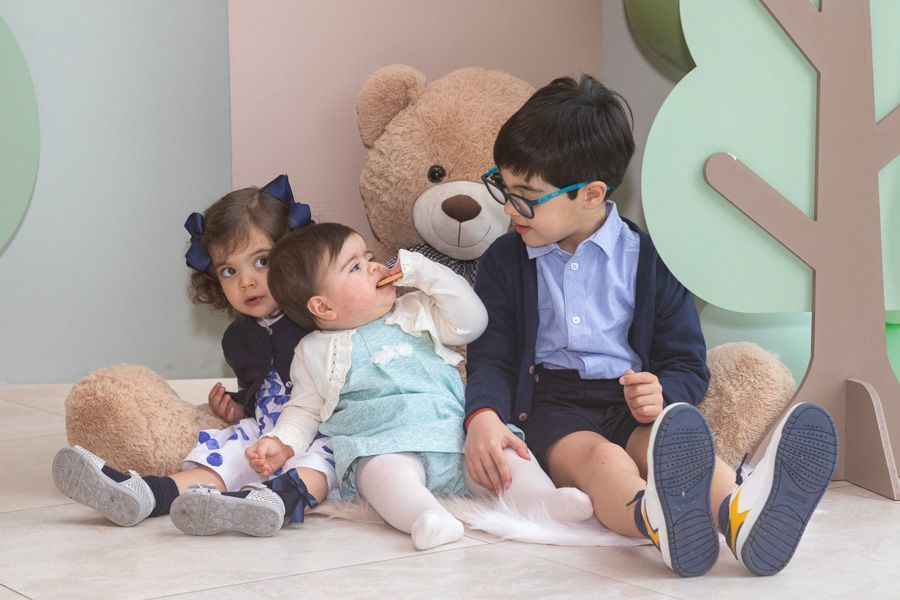 será que ele quer comer da minha bolacha