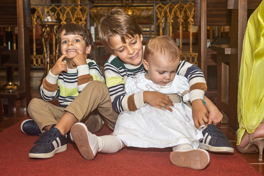 Com os primos na Igreja de Nossa Senhora da Conceição - Viseu