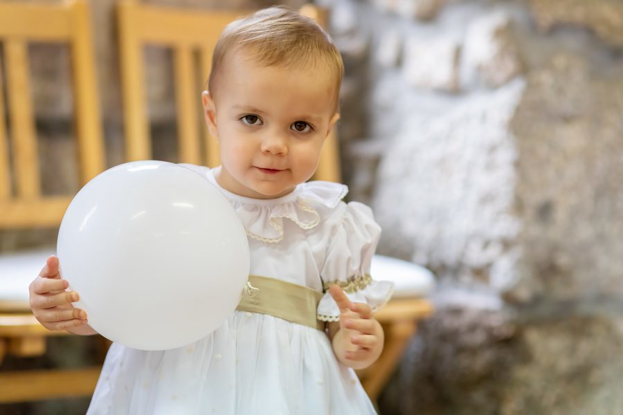 A Margarida a brincar com o balão