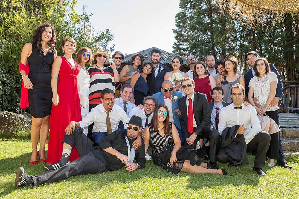 Um grupo de convidados