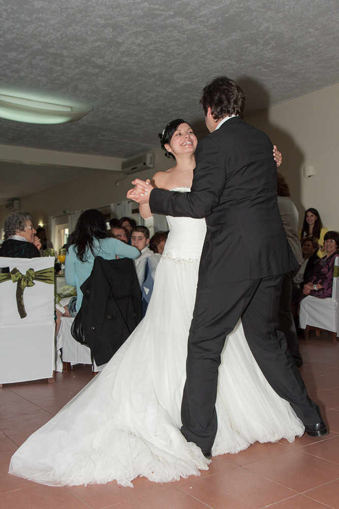 Os noivos na pista de dança  - Quinta da Maria Neta - 
