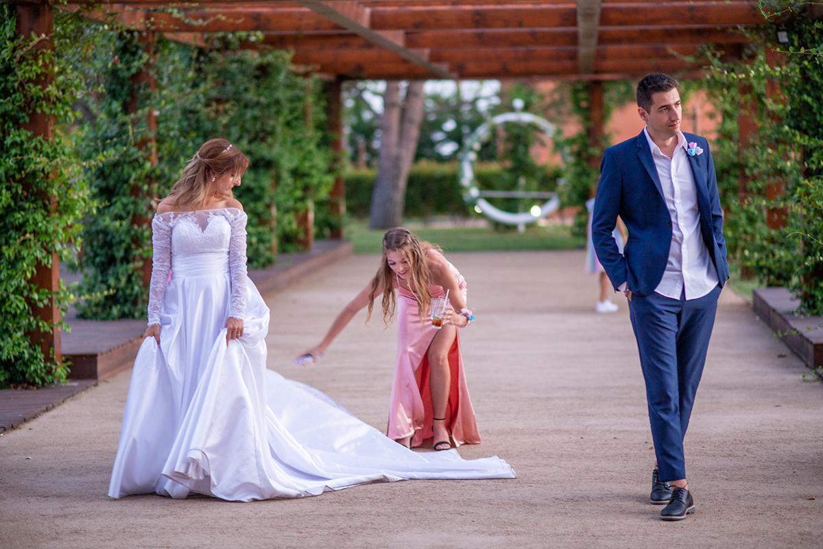 À entrada do Hotel Verdeal