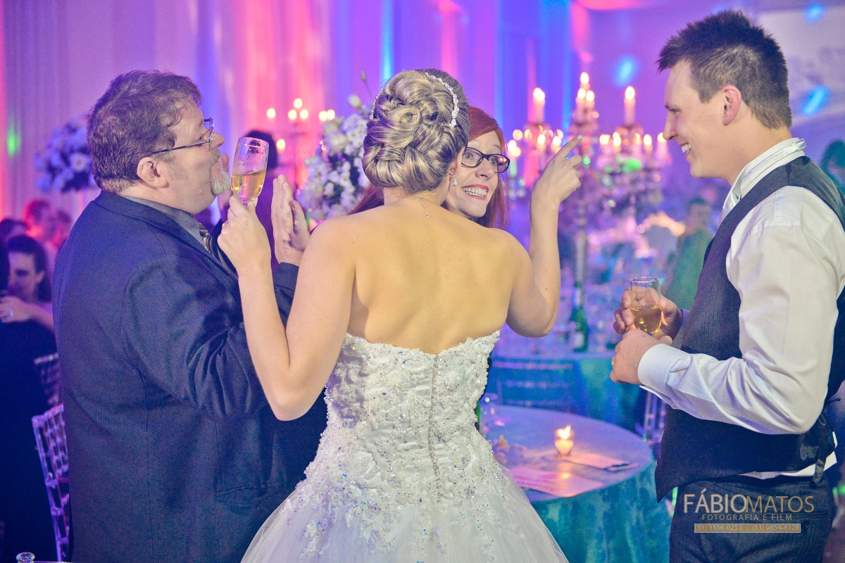 scheila-e-rafael_-casamento_bento-goncalves_serra-gaucha__fotografia_fotografo-fabio-matos_fotos-diferentes-de-casamento_casamento-rs_fotografia-de-casamento-espontanea_fotos