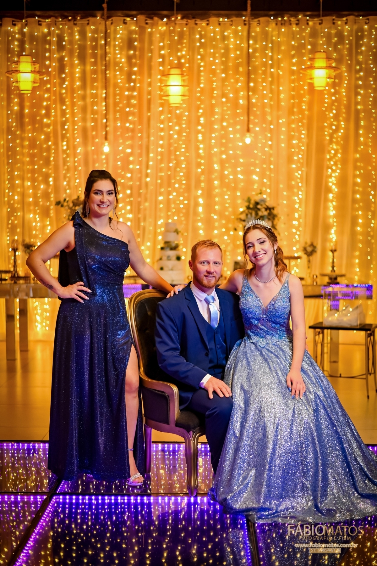 kamili-celebra-seus-15-anos-em-campo-bom-com-festa-de-princesa-e-ensaio-fotografico-emocionante-repleto-de-luz-natural-sorrisos-sonhos-realizados-amor-verdadeiro-emocao-e-memorias-unicas