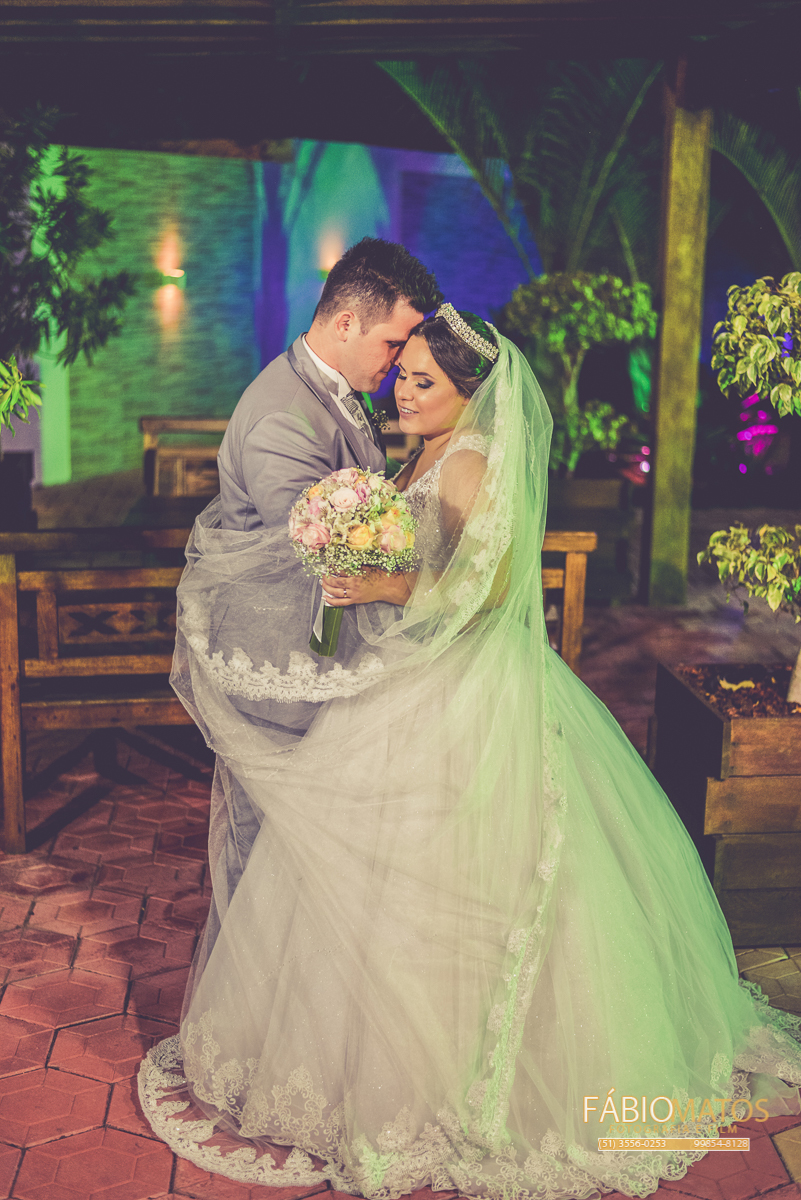 casamento-carol-mateus-vestido-fábio-matos-sinos-blue-espaço-festas-eventos-casamentos-wedding-estância-velha-fotos-fotografias-fotógrafo-diferentes-love-rs-r.s-rio-grande-do-sul-fabio-matos-evento-