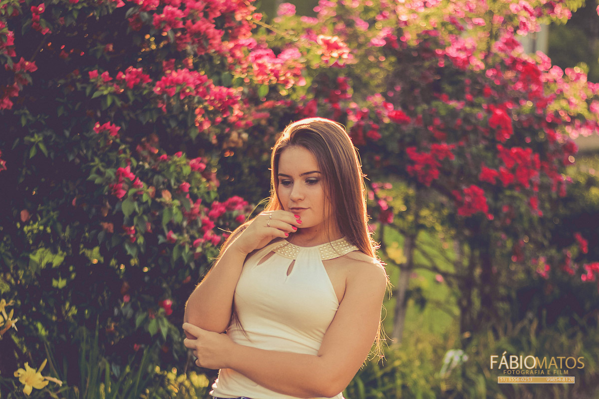 camili-fabio-matos-15th-sessao-pre-15-anos-fabio-matos-rs-r.s-fotos-diferentes-session-girl-sun-flower-flores-familia-cabelo-urso-sol 