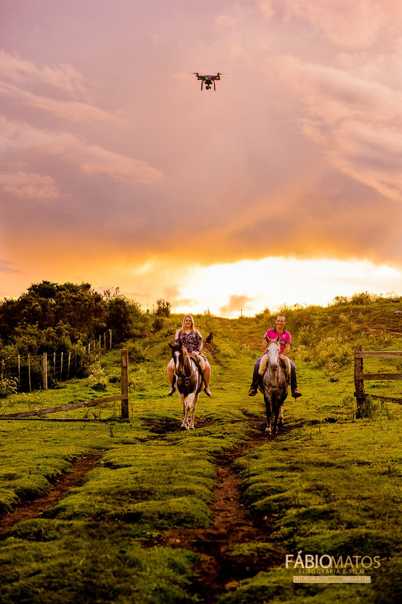 joice-josé-sessão-casal-casamento-session-fábio-matos-fotógrafo-fotografia-fotos-diferentes-outono-estância-velha-profissional-novo-hamburgo-vale-dos-sinos-casamentos-wedding-cavalos-serra-rs-r.s-gaúcha-fotografias