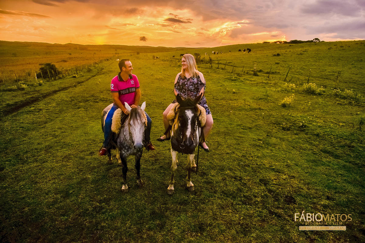 joice-josé-sessão-casal-casamento-session-fábio-matos-fotógrafo-fotografia-fotos-diferentes-outono-estância-velha-profissional-novo-hamburgo-vale-dos-sinos-casamentos-wedding-cavalos-serra-rs-r.s-gaúcha-fotografias
