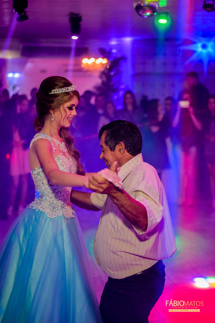 15-anos-festa-debutante-vestido-dress-sonho-dream-fábio-matos-fotográfo-fotografias-fotos-evento-rs-girl-menina-eventos-estância-velha-vale-dos-sinos-serra-gaúcha-make-maquiagem-fotos-diferentes-alegria-love-decor-photography-photo