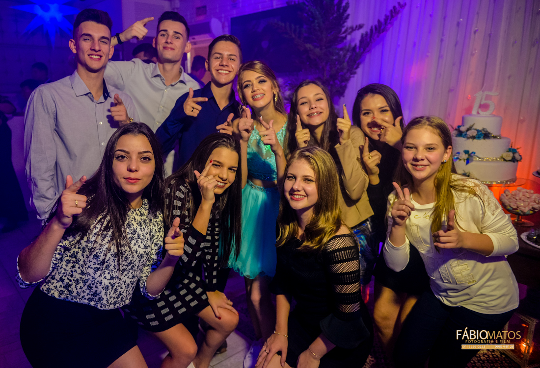 15-anos-festa-debutante-vestido-dress-sonho-dream-fábio-matos-fotográfo-fotografias-fotos-evento-rs-girl-menina-eventos-estância-velha-vale-dos-sinos-serra-gaúcha-make-maquiagem-fotos-diferentes-alegria-love-decor-photography-photo