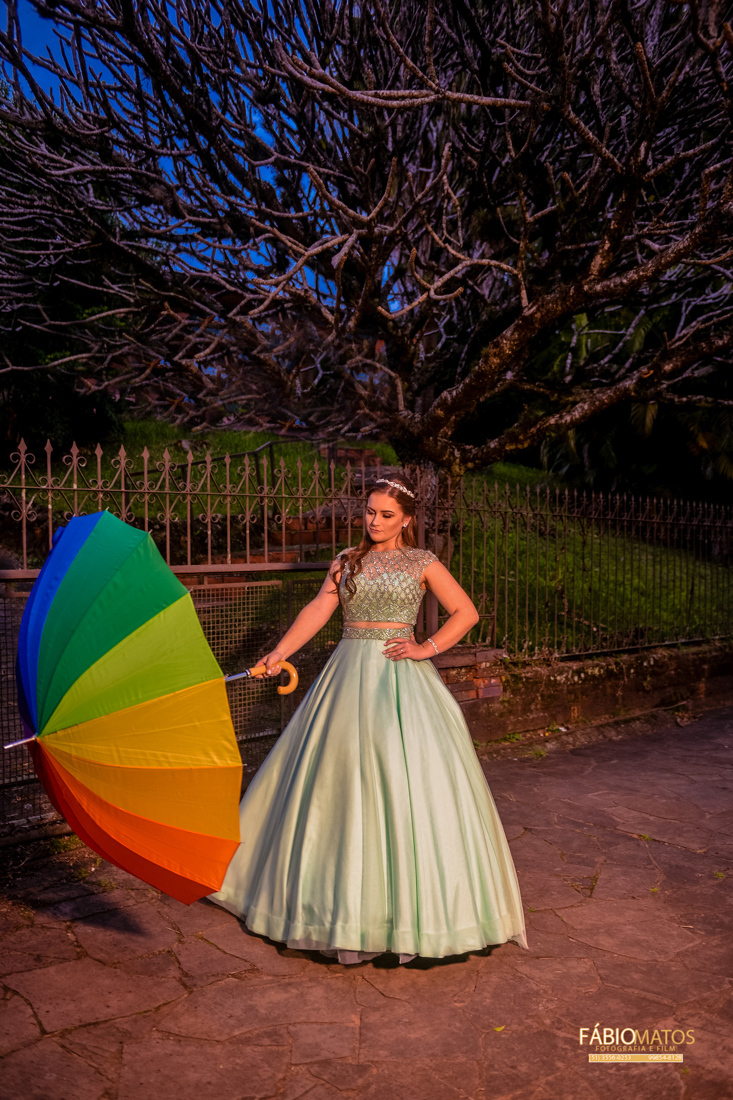 -15th-15anos-festa-makingof-15-years-ivoti-vestido-debutante-festade15anos-rs
-fábiomatos-fotografia-fotógrafo-estânciavelha-salãodebeleza 