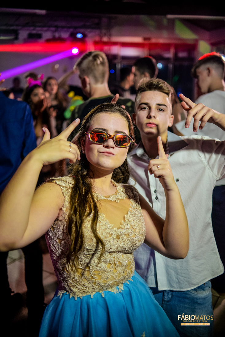 -15th-15anos-festa-makingof-15-years-ivoti-vestido-debutante-festade15anos-rs
-fábiomatos-fotografia-fotógrafo-estânciavelha-salãodebeleza 