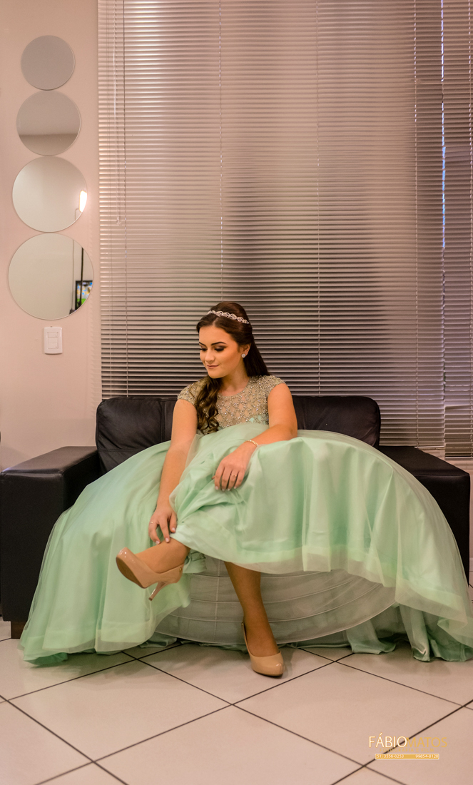 -15th-15anos-festa-makingof-15-years-ivoti-vestido-debutante-festade15anos-rs
-fábiomatos-fotografia-fotógrafo-estânciavelha-salãodebeleza 