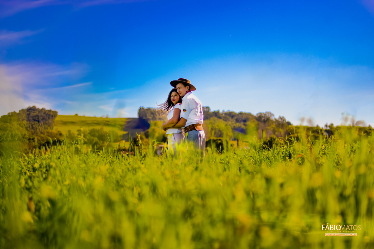 casamento-wedding-sessão-session-pre-casamento-pre-wedding-sessão-casal-ismael-isis-ises-fotos-diferentes-fábio-matos-fotos-fotógrafo-fotografias-photos-serra-rs-r.s