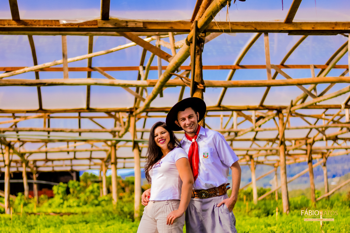 casamento-wedding-sessão-session-pre-casamento-pre-wedding-sessão-casal-ismael-isis-ises-fotos-diferentes-fábio-matos-fotos-fotógrafo-fotografias-photos-serra-rs-r.s