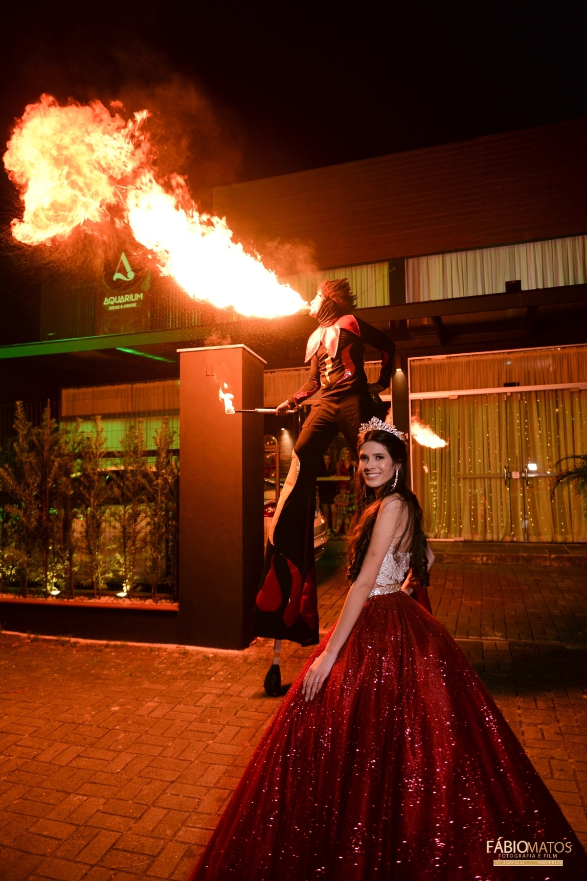 festa-15-anos-15-th-aniversário-externas-carro-pista-de-dança-vestido-make-debutante-