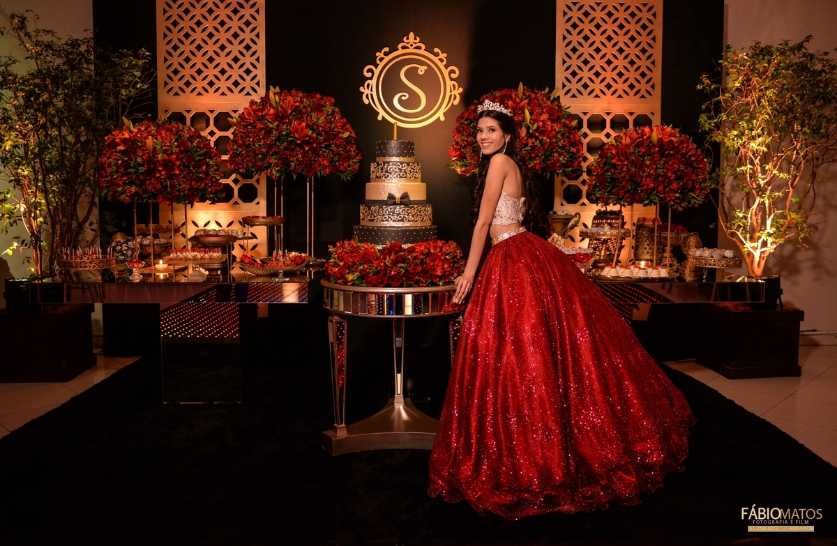 festa-15-anos-15-th-aniversário-externas-carro-pista-de-dança-vestido-make-debutante-