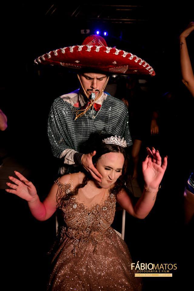 nathi-15-anos-estância-velha-espaço-festas-eventos-debutante-fotos-dança-fotógrafo-fábio-matos