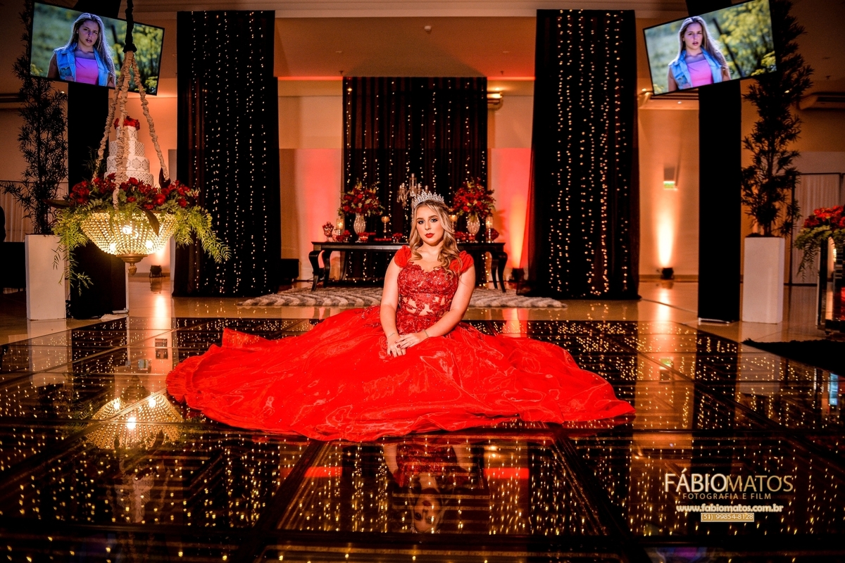 15anos-15th-debutante-festa-festa15anos-limousne-fábio-matos-fabiomatos-vestido-15th-fotografia-fotógrafo-evento-festa-sonho
