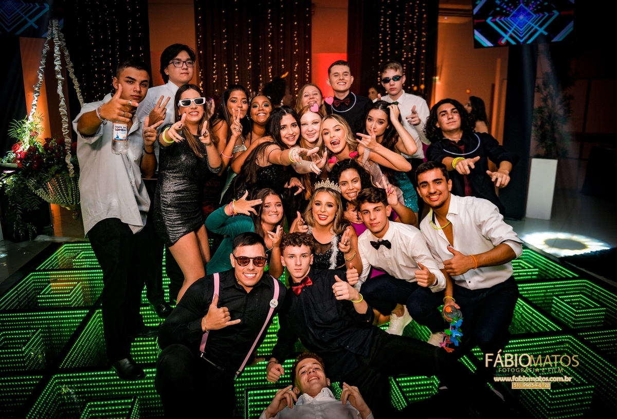 15anos-15th-debutante-festa-festa15anos-limousne-fábio-matos-fabiomatos-vestido-15th-fotografia-fotógrafo-evento-festa-sonho