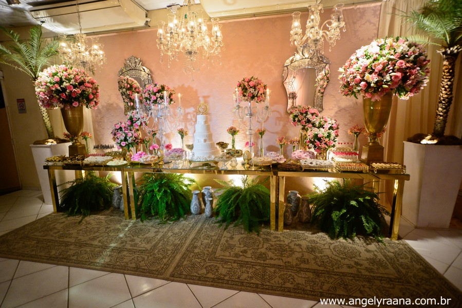 Decoração de casamento realizado no espaço de festa 1001 em São Gonçalo
