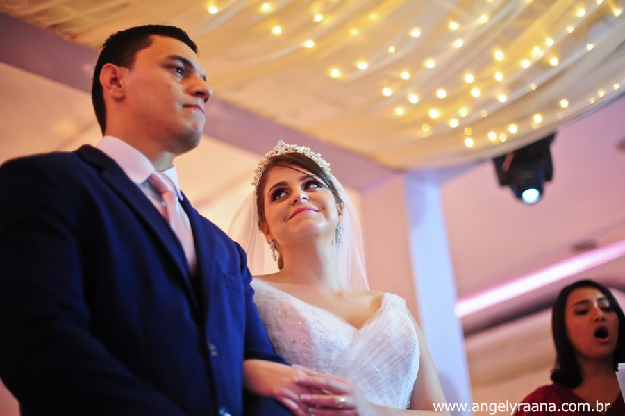 Cerimônia de casamento realizado no espaço de festa 1001 em São Gonçalo